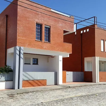 Vivenda A 100 M Da Praia Caminha